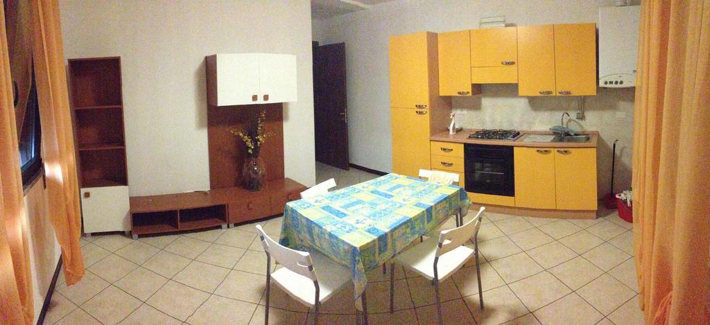 Casa Vacanza Holiday Villa Pieris Dış mekan fotoğraf
