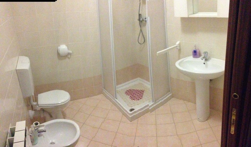 Casa Vacanza Holiday Villa Pieris Dış mekan fotoğraf